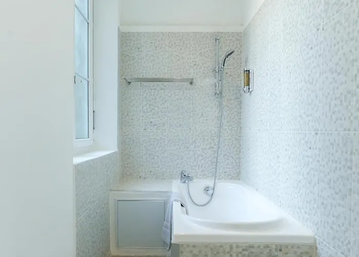 Au Salon Des Muses - T3 Confort Au Coeur D'abbeville Apartment *